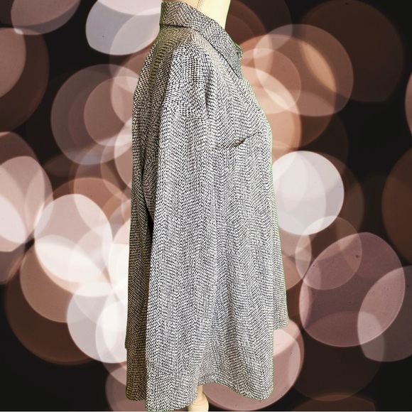 NWT Athleta ‘Textured Shirt Jacket’ in “Braiden Black & White” Size XL - Picture 14 of 16